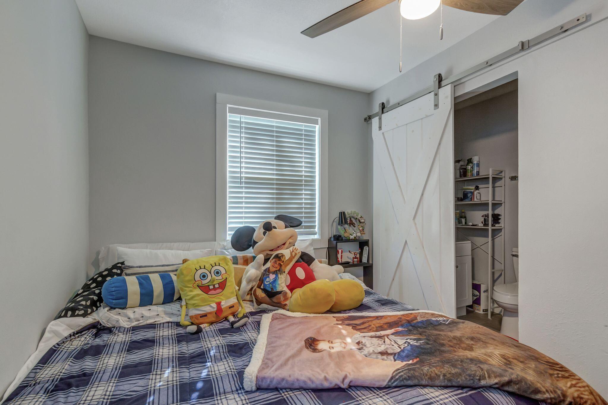 GARNIERS BEACH 2ND - Residential
