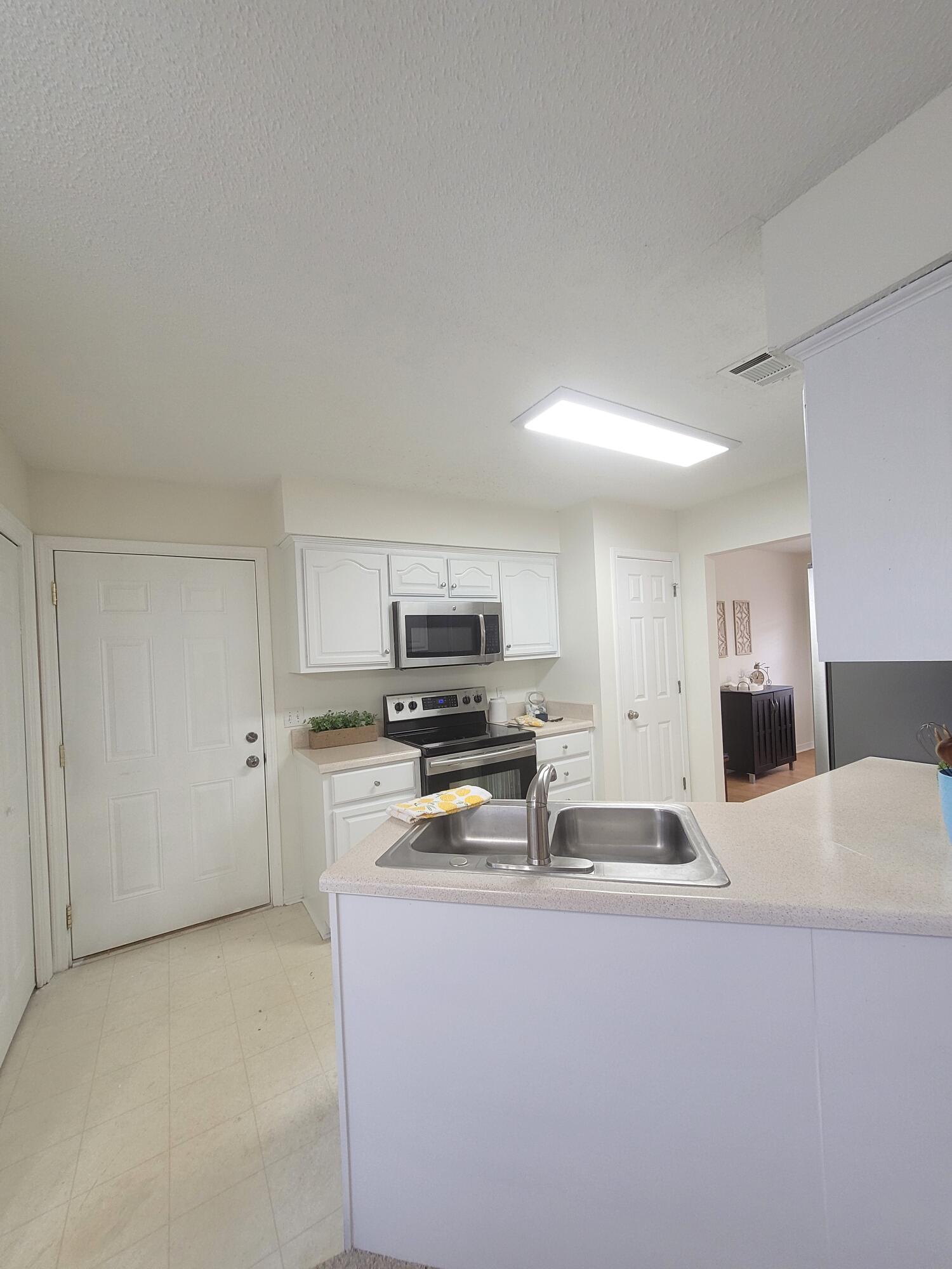 PAGE PLACE 2 - Residential