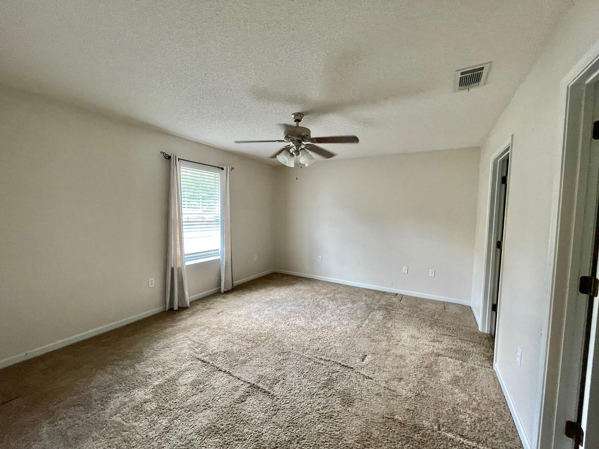 OAKWOOD HILLS UNIT 3 - Residential