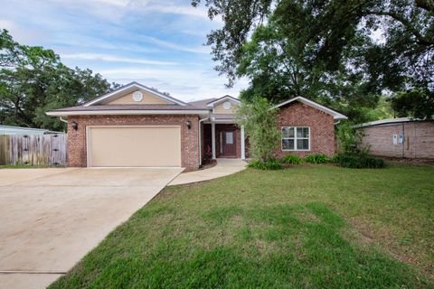 A home in Fort Walton Beach