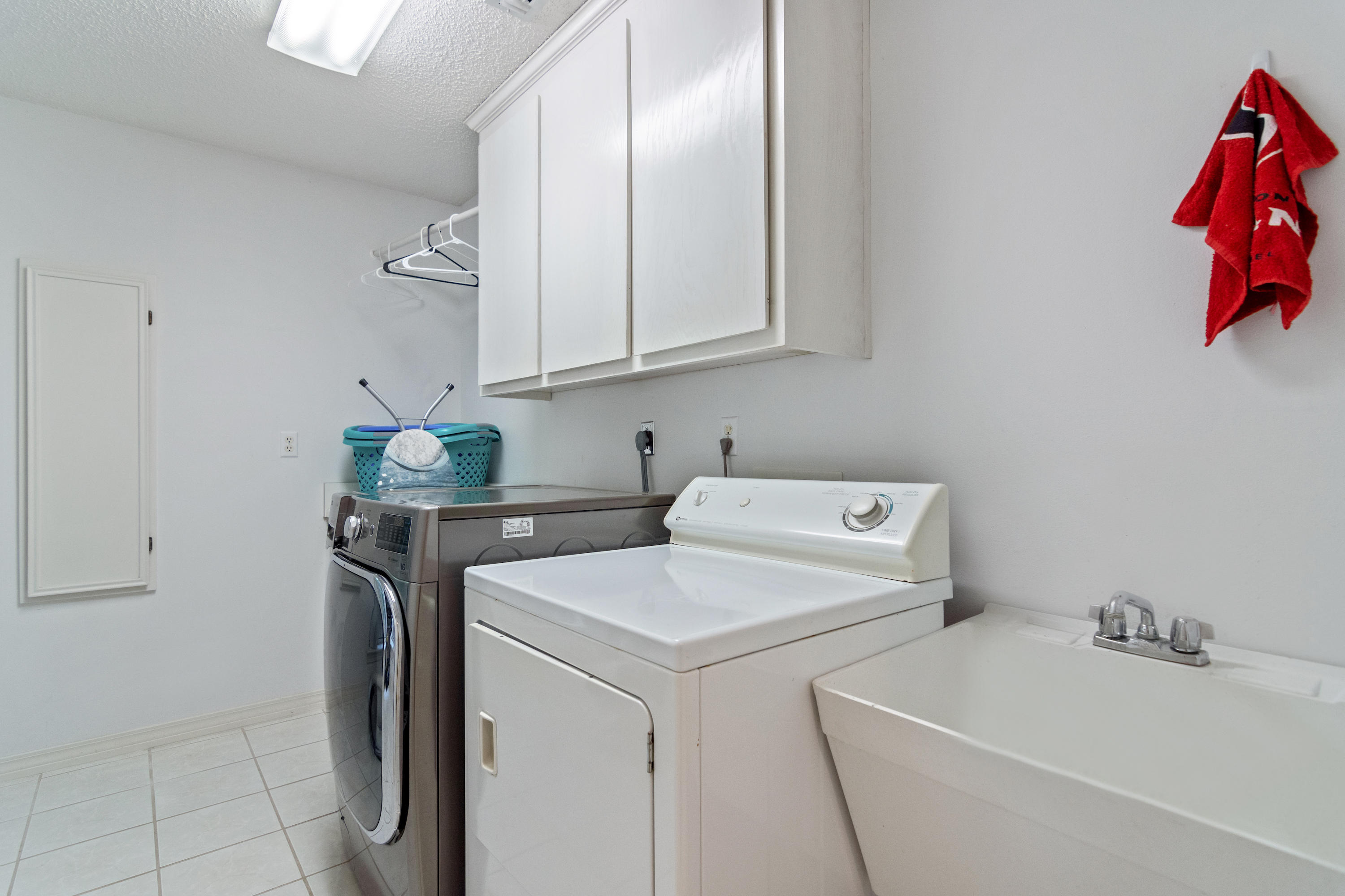 PAGE PLACE 3 PH 1 - Residential