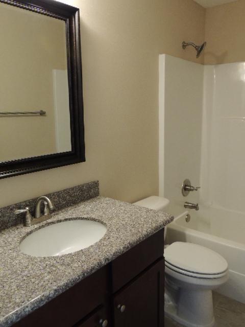 HOLLEY BY THE SEA - Residential