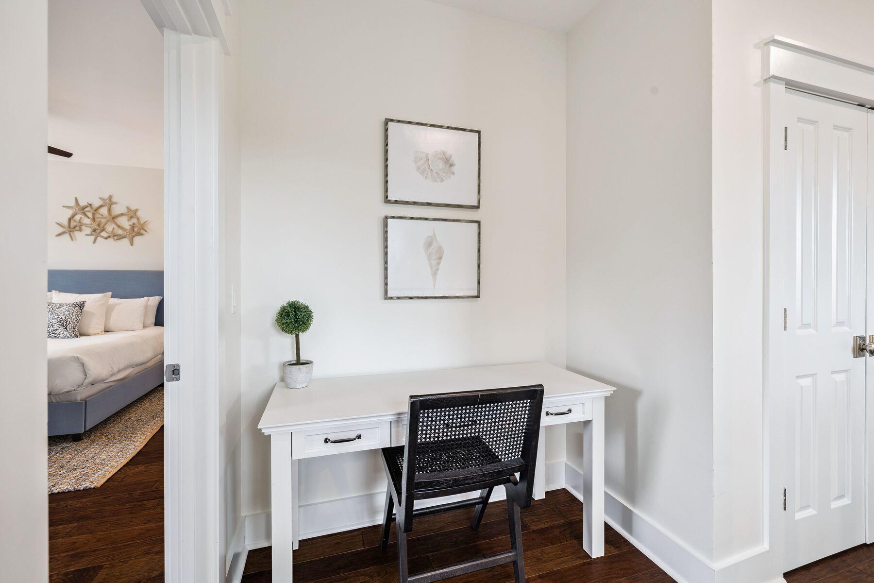 HIGHLAND PARKS - Residential