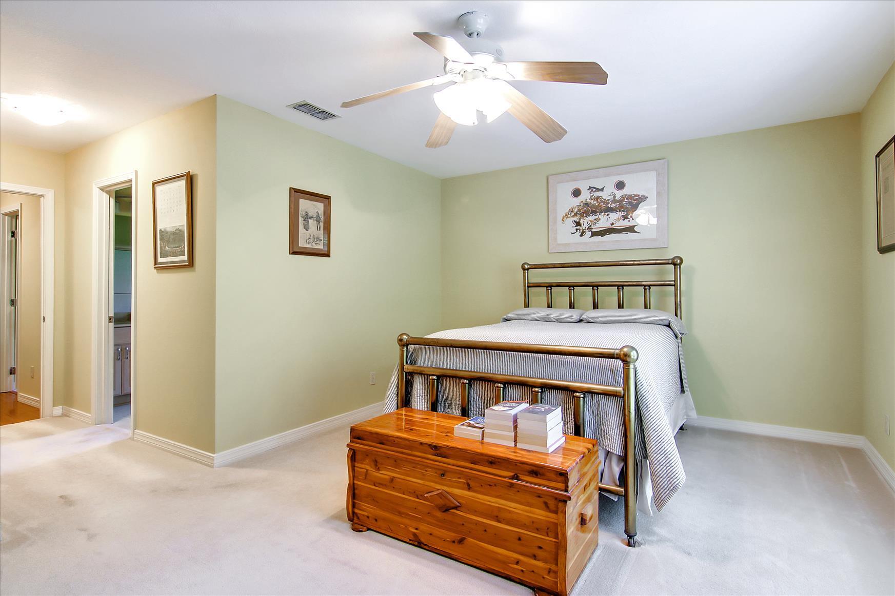 LAKE LORRAINE ESTATES - Residential