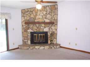 ST ANDREW - Residential Lease