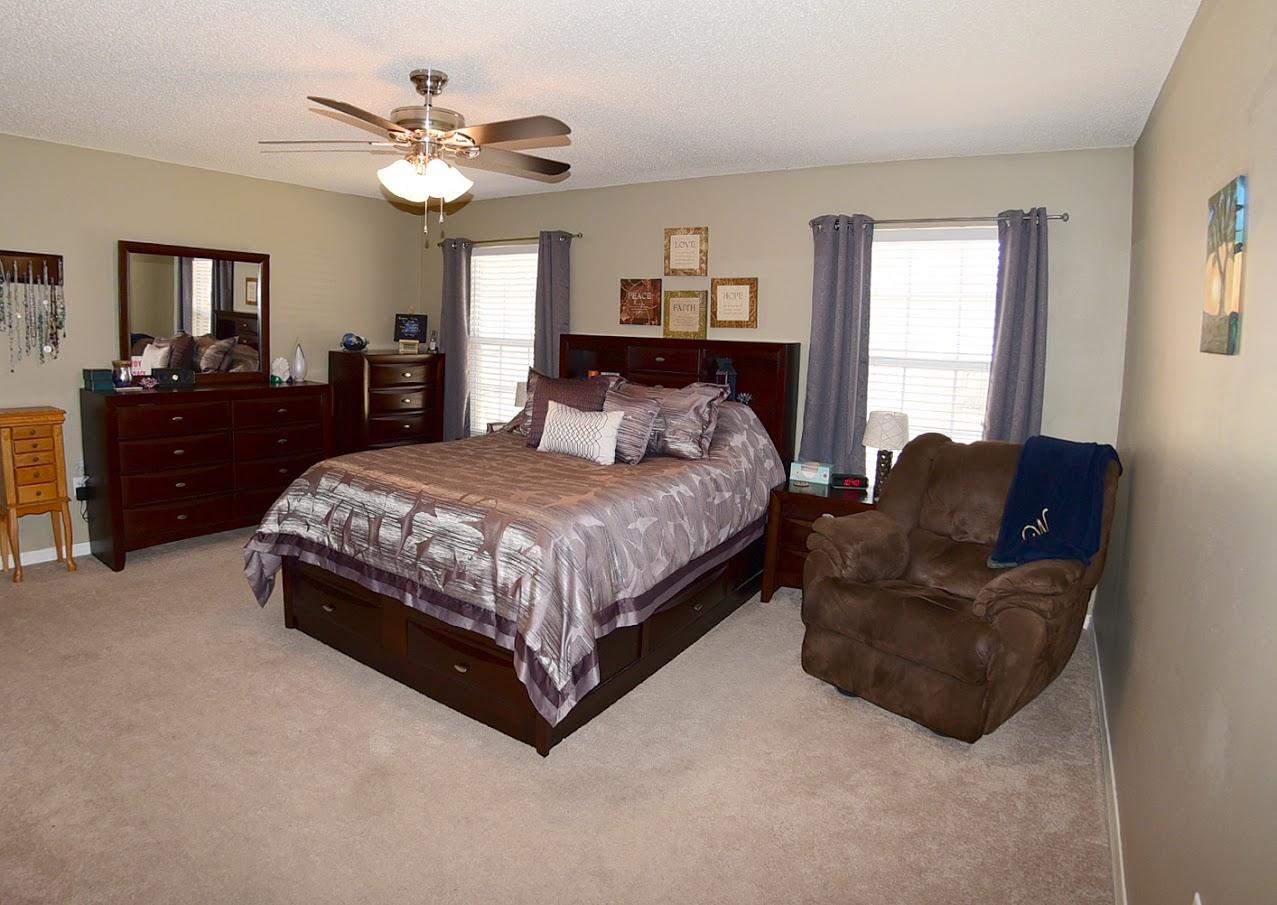 SHADOW OAK S/D - Residential