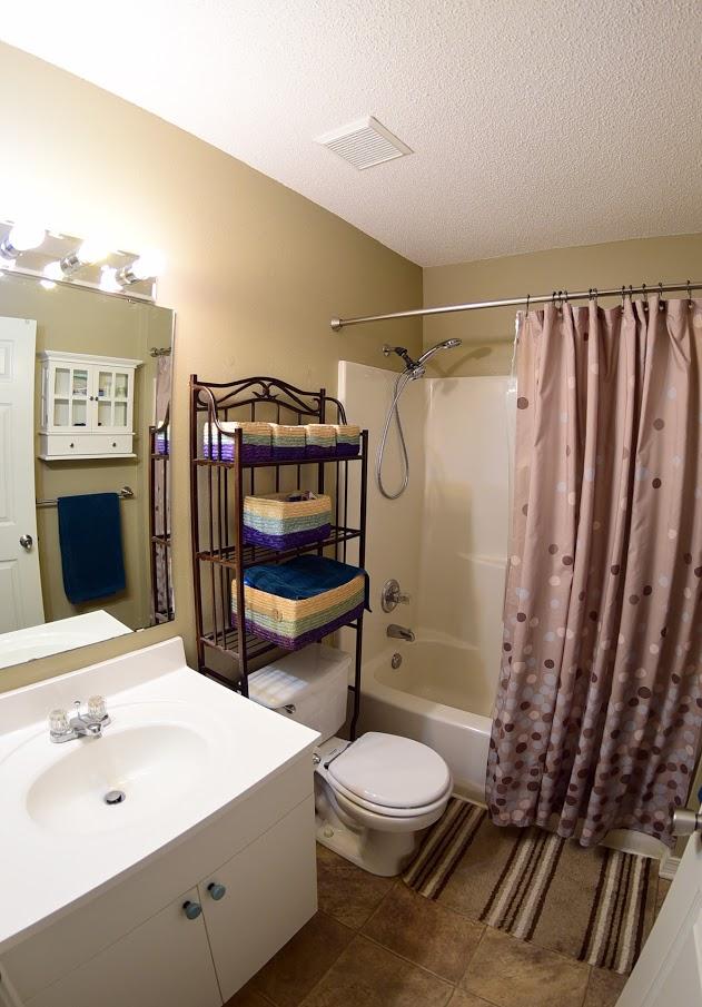 SHADOW OAK S/D - Residential