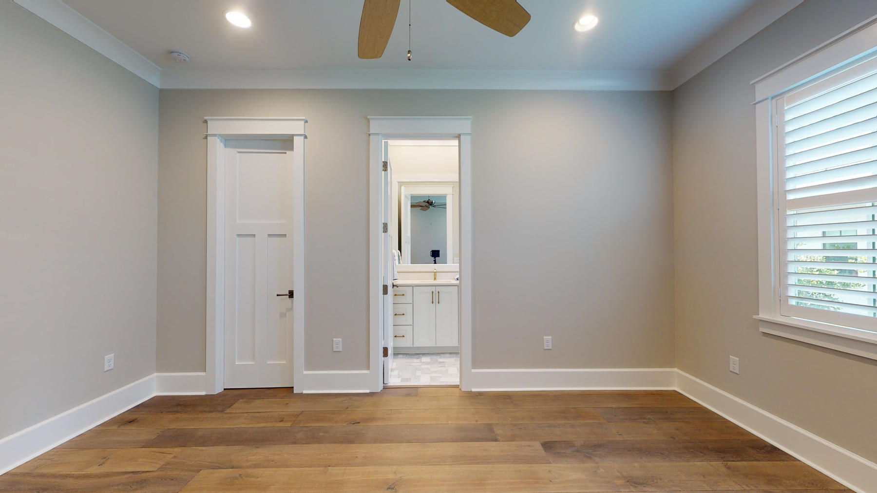 ISLAND GREEN - Residential