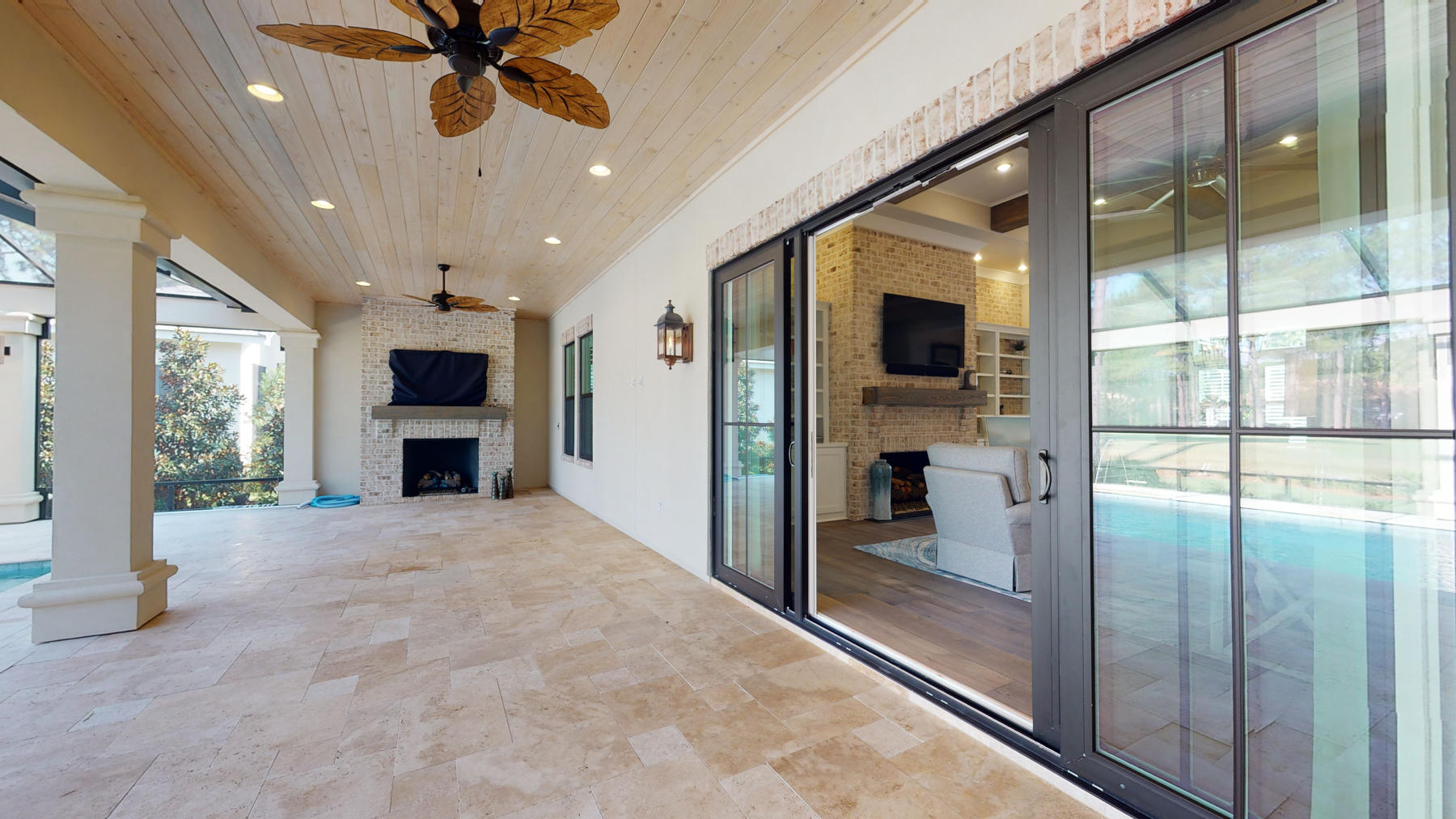 ISLAND GREEN - Residential