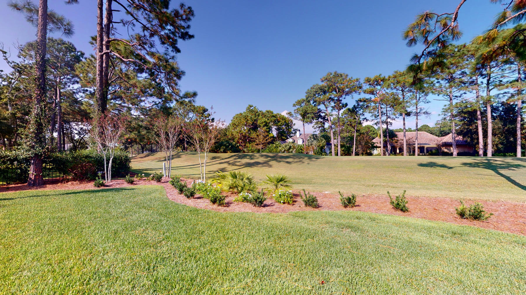 ISLAND GREEN - Residential