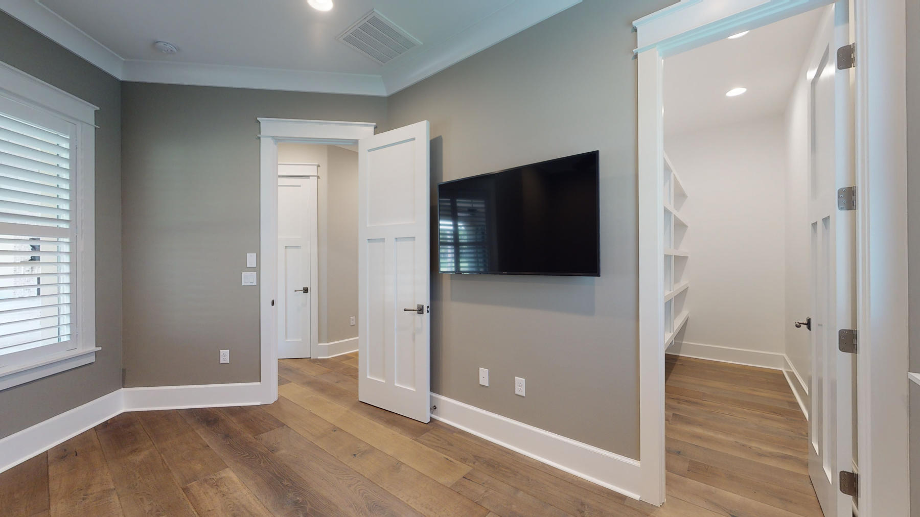 ISLAND GREEN - Residential