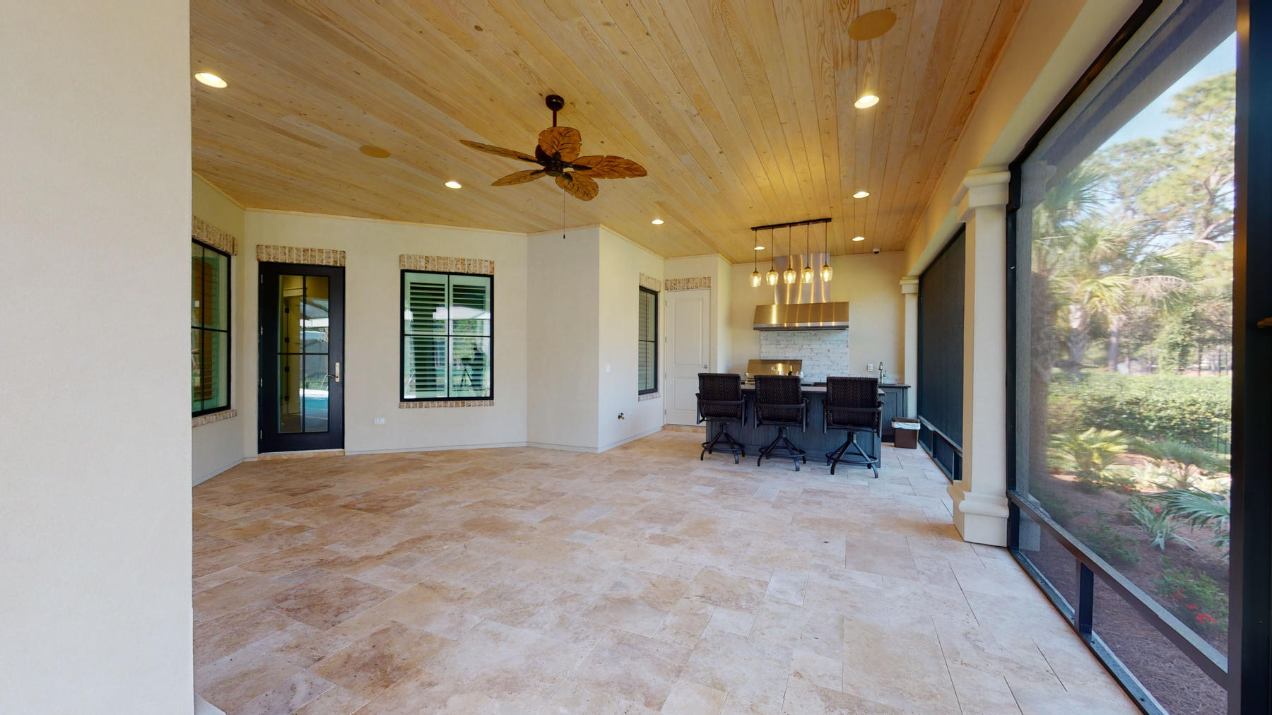 ISLAND GREEN - Residential