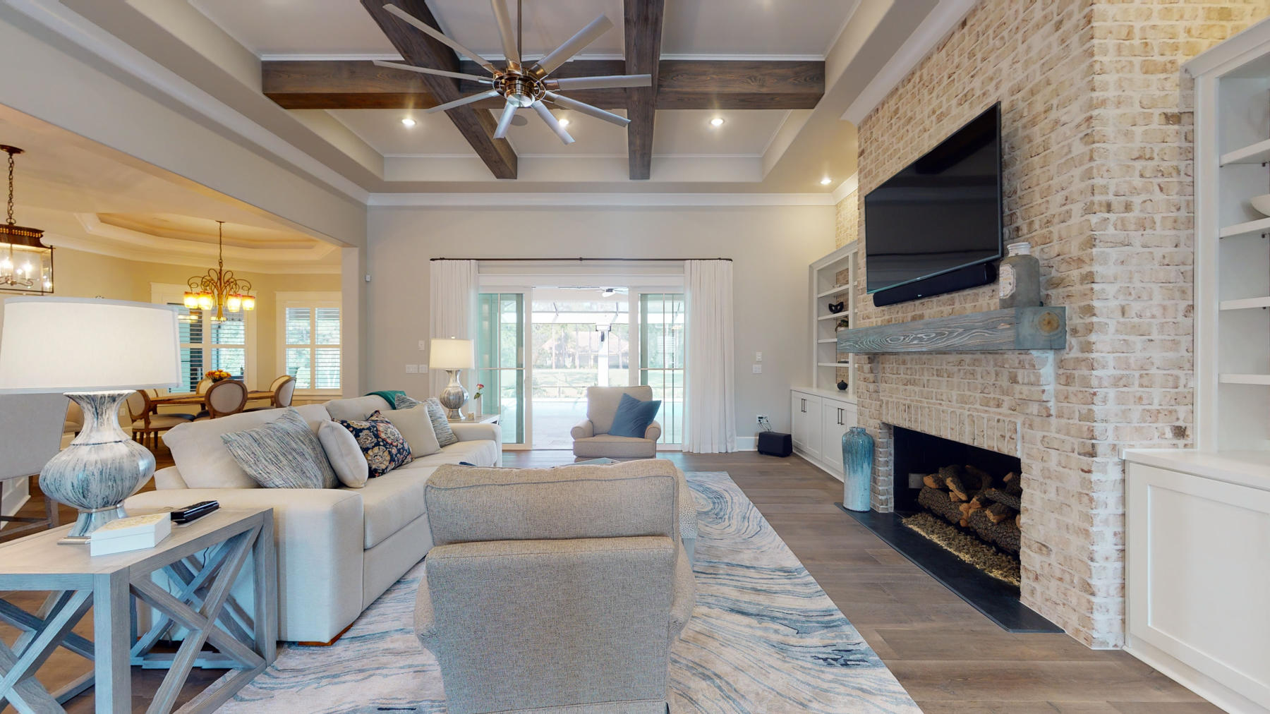 ISLAND GREEN - Residential