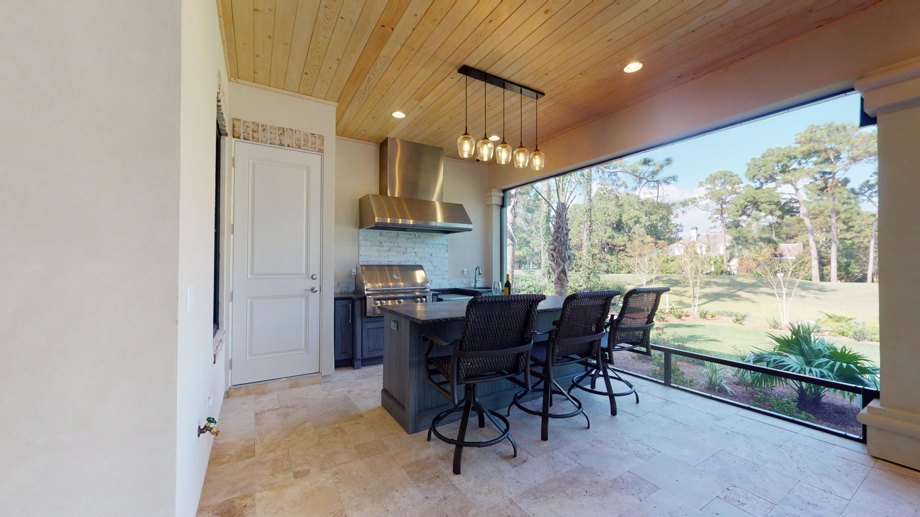 ISLAND GREEN - Residential