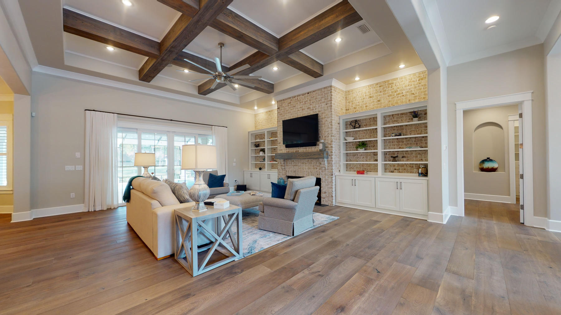 ISLAND GREEN - Residential