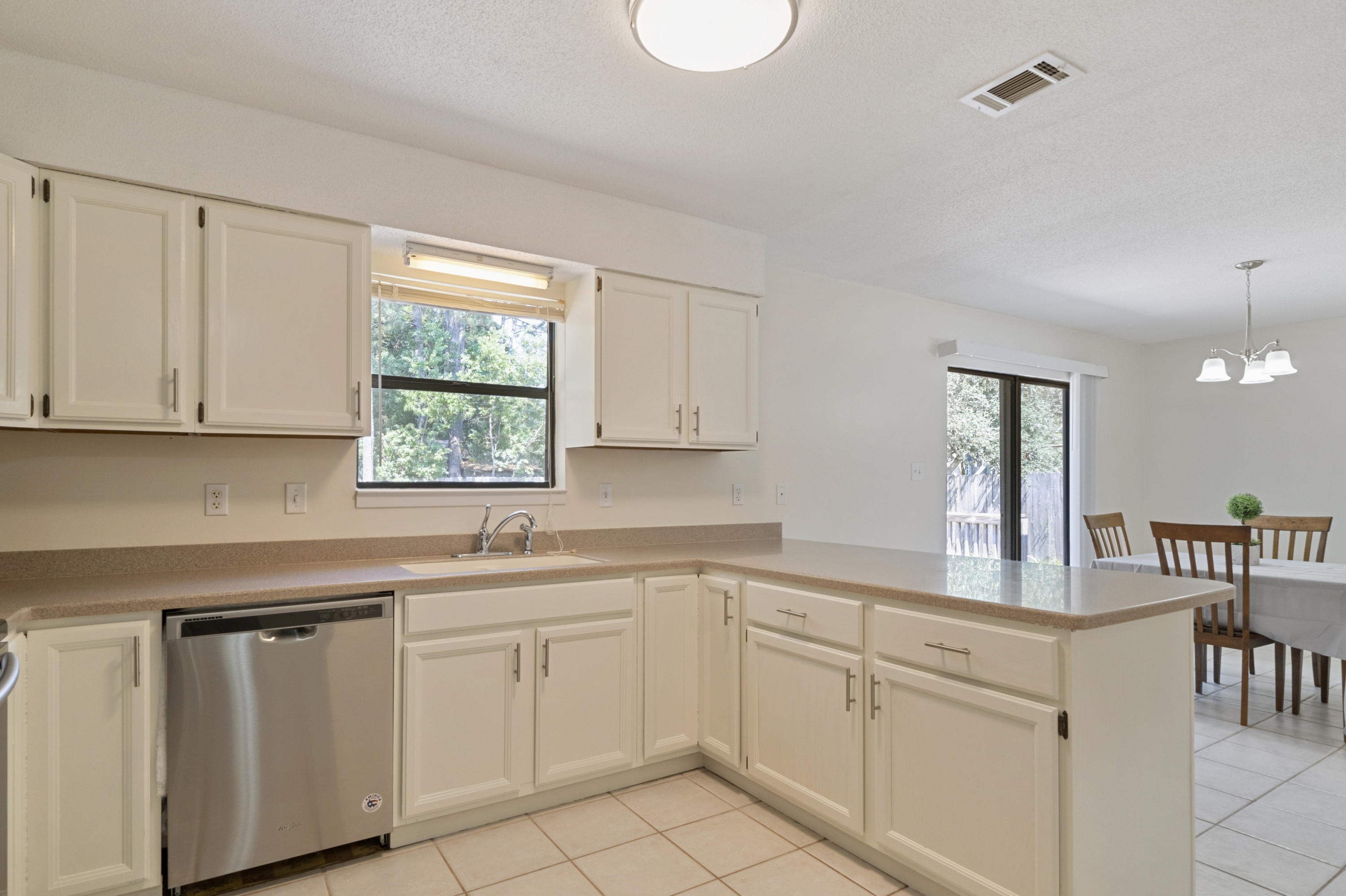 WYNNEHAVEN BEACH ESTATES - Residential