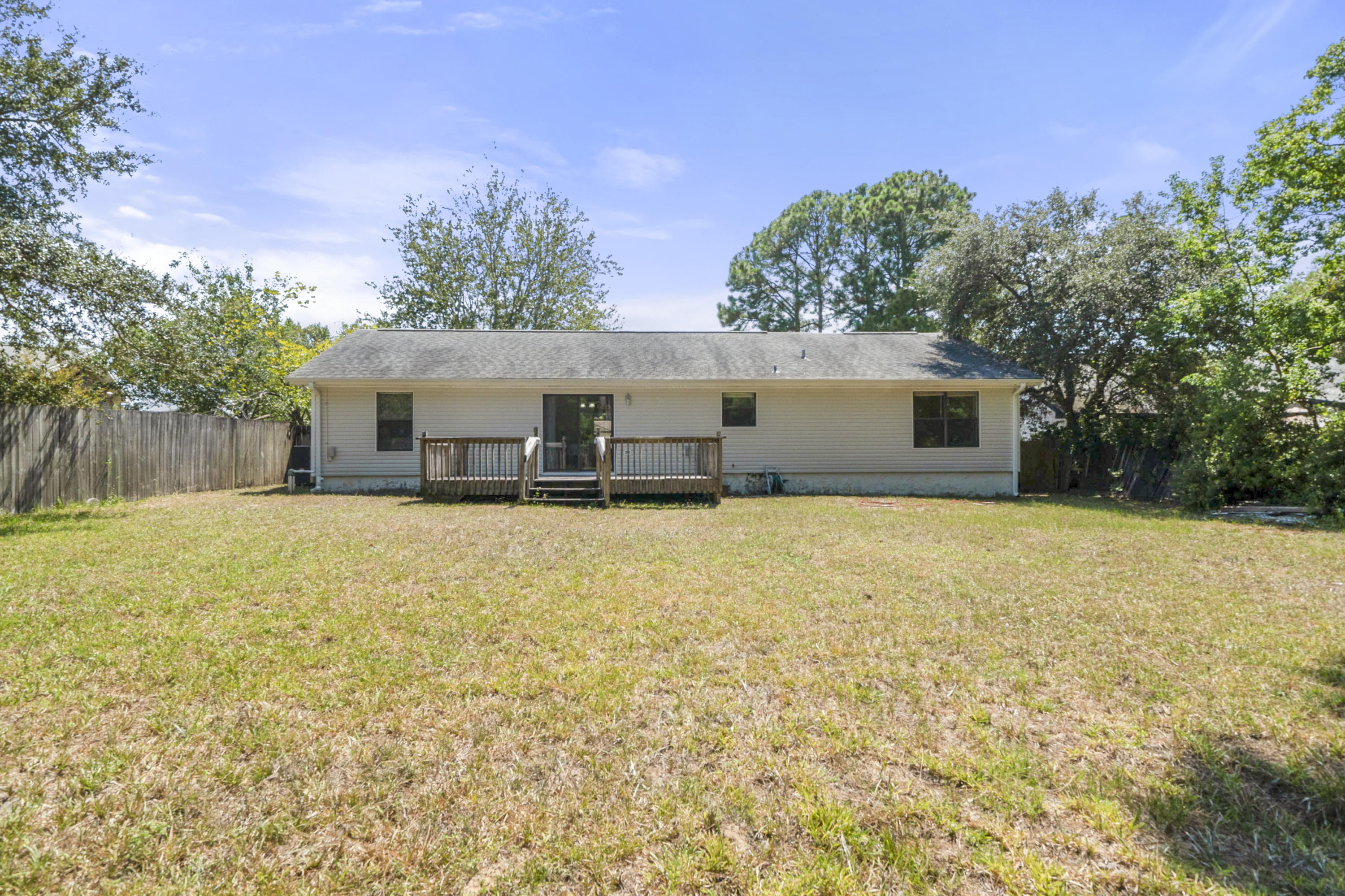 WYNNEHAVEN BEACH ESTATES - Residential