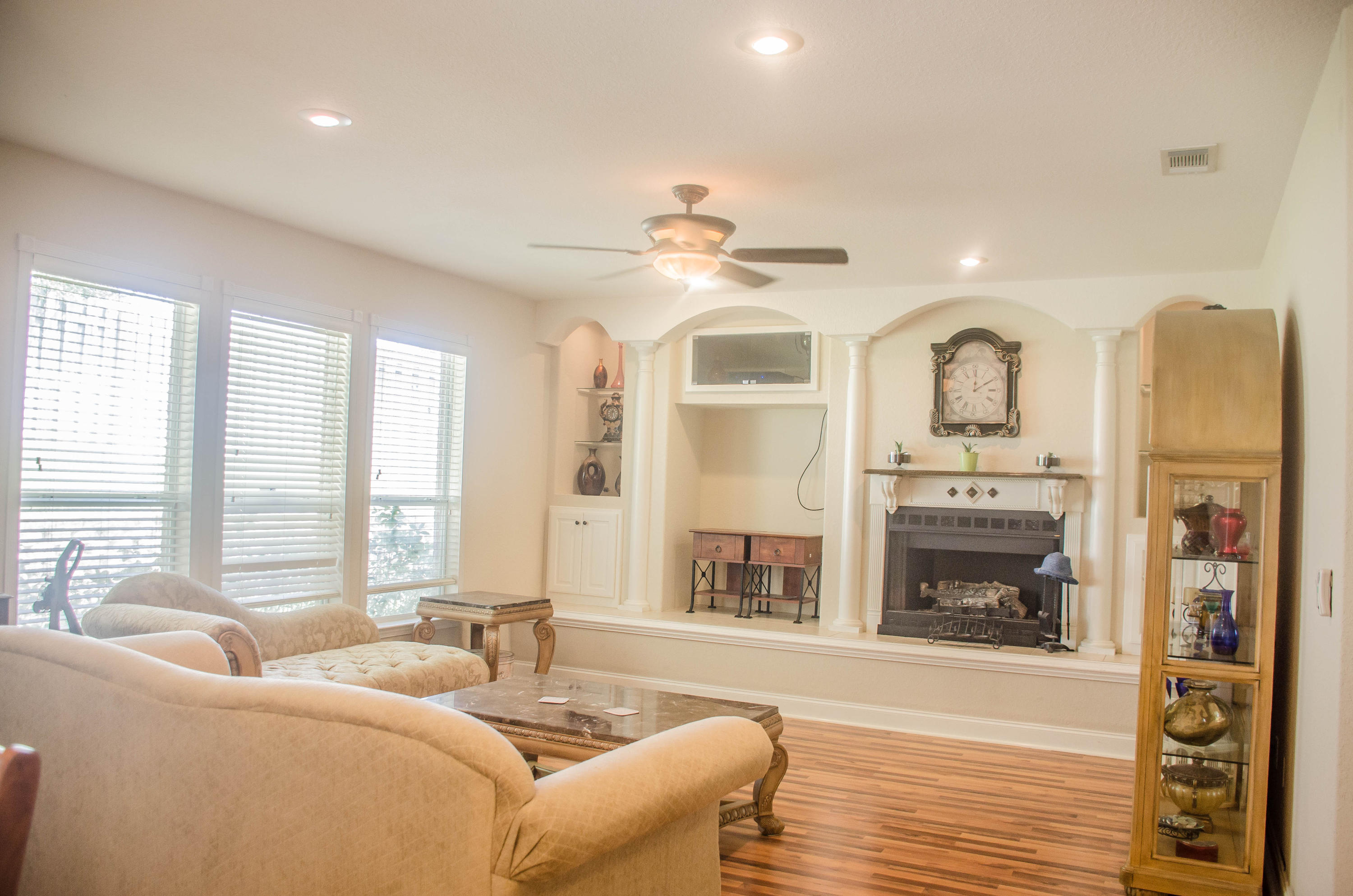 RIVERSIDE NORTH - Residential