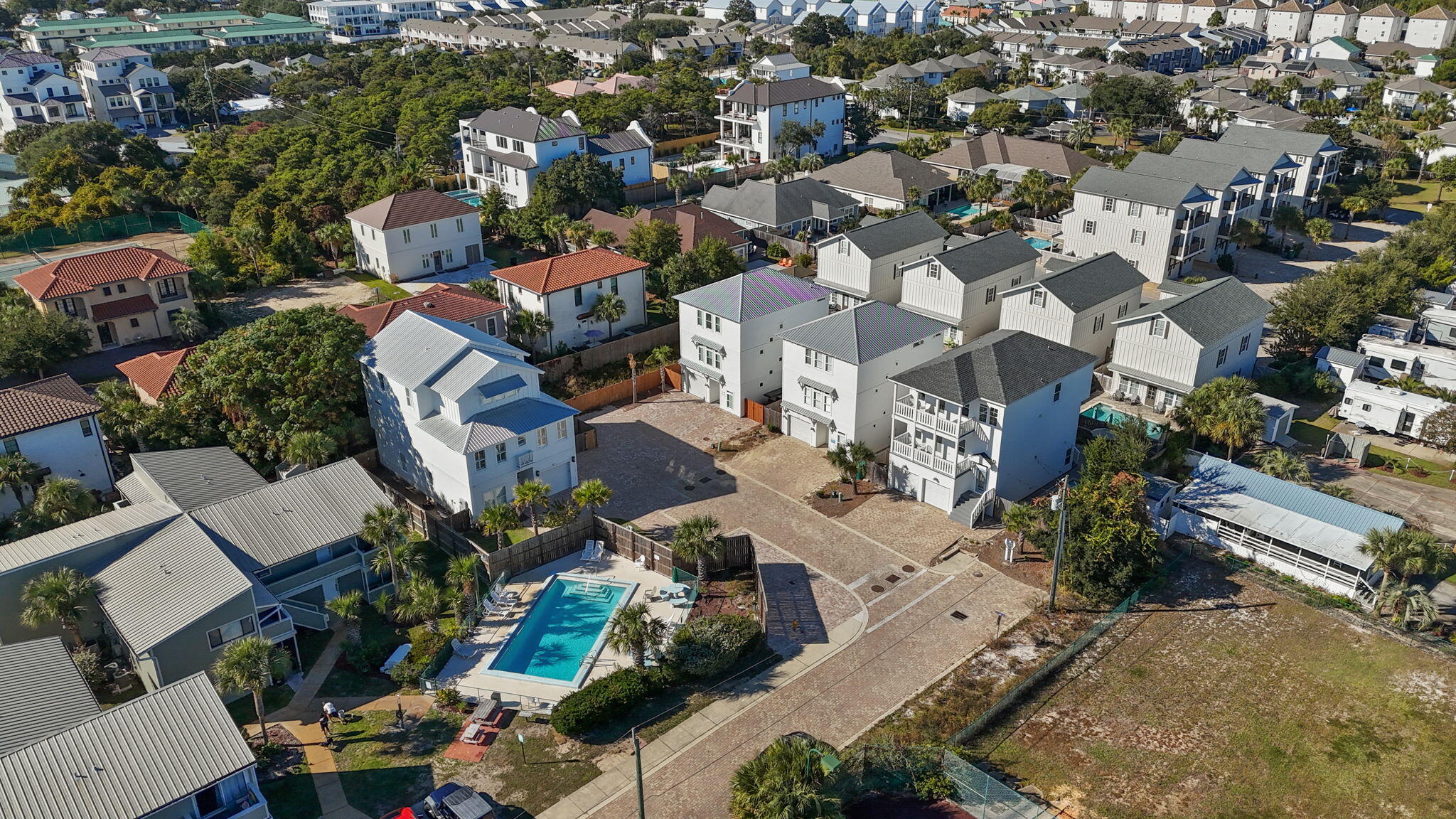 Surf Song Estates - Residential