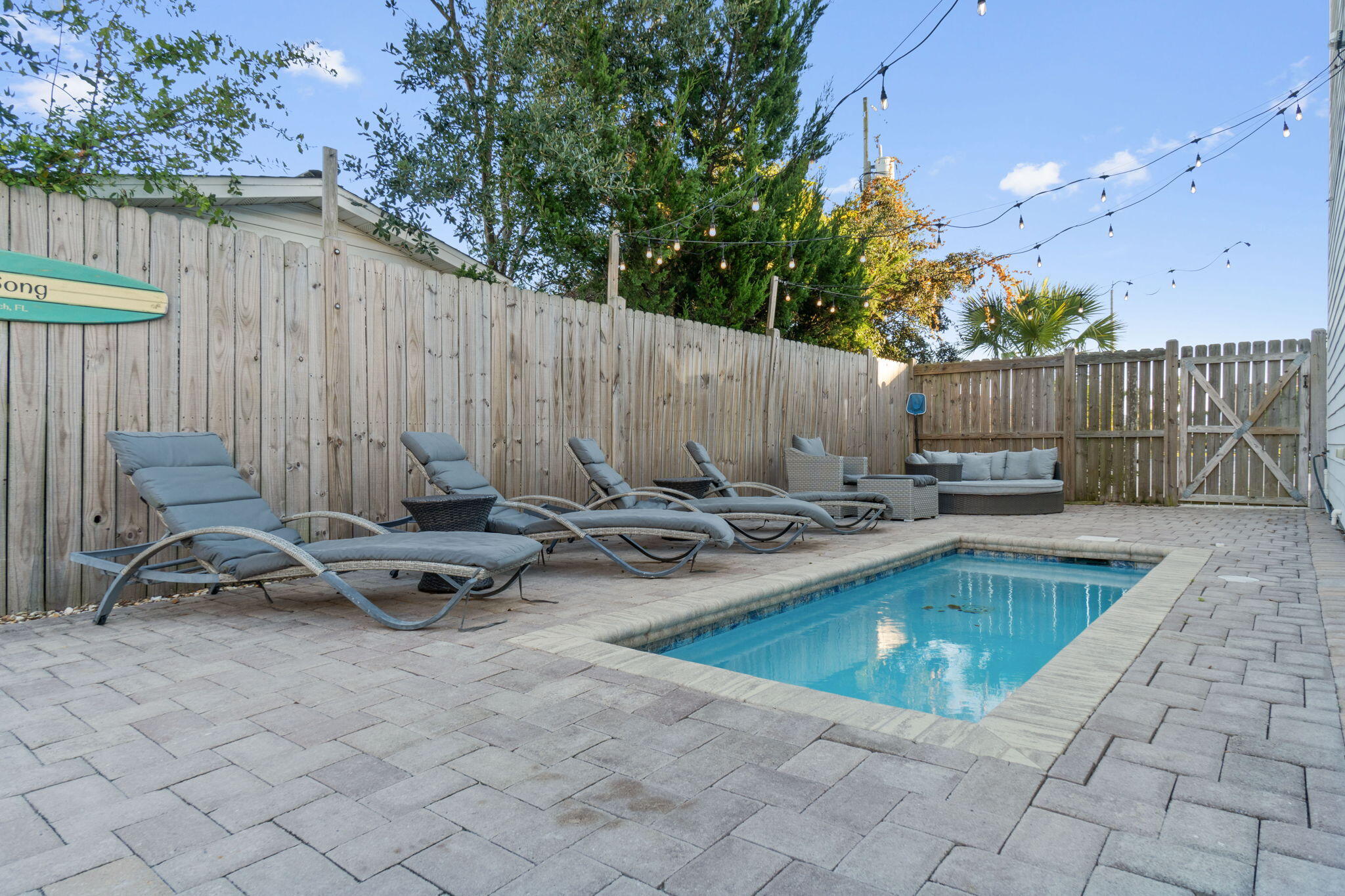 Surf Song Estates - Residential