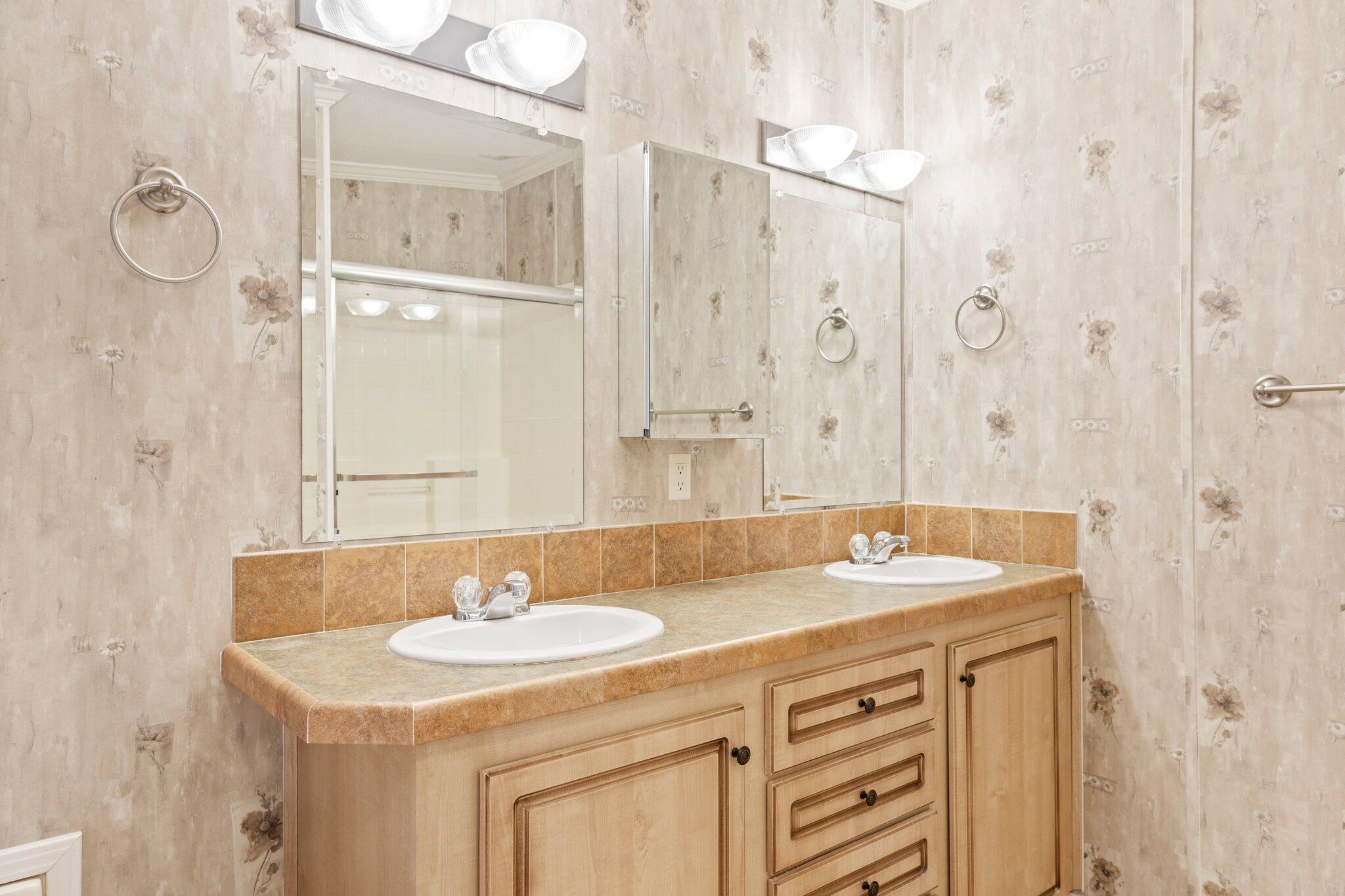 CHEROKEE - Residential Lease