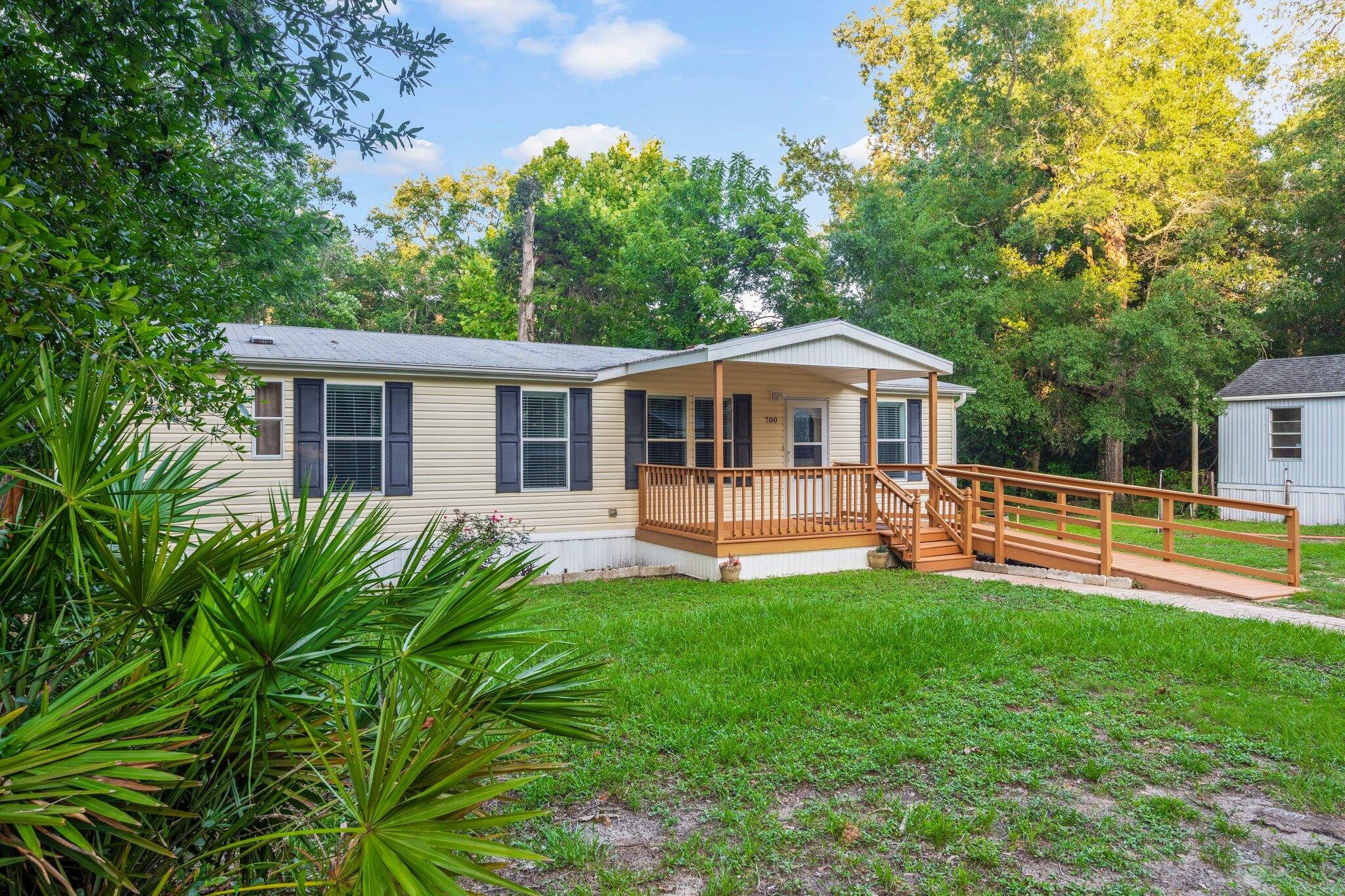 CHEROKEE - Residential Lease