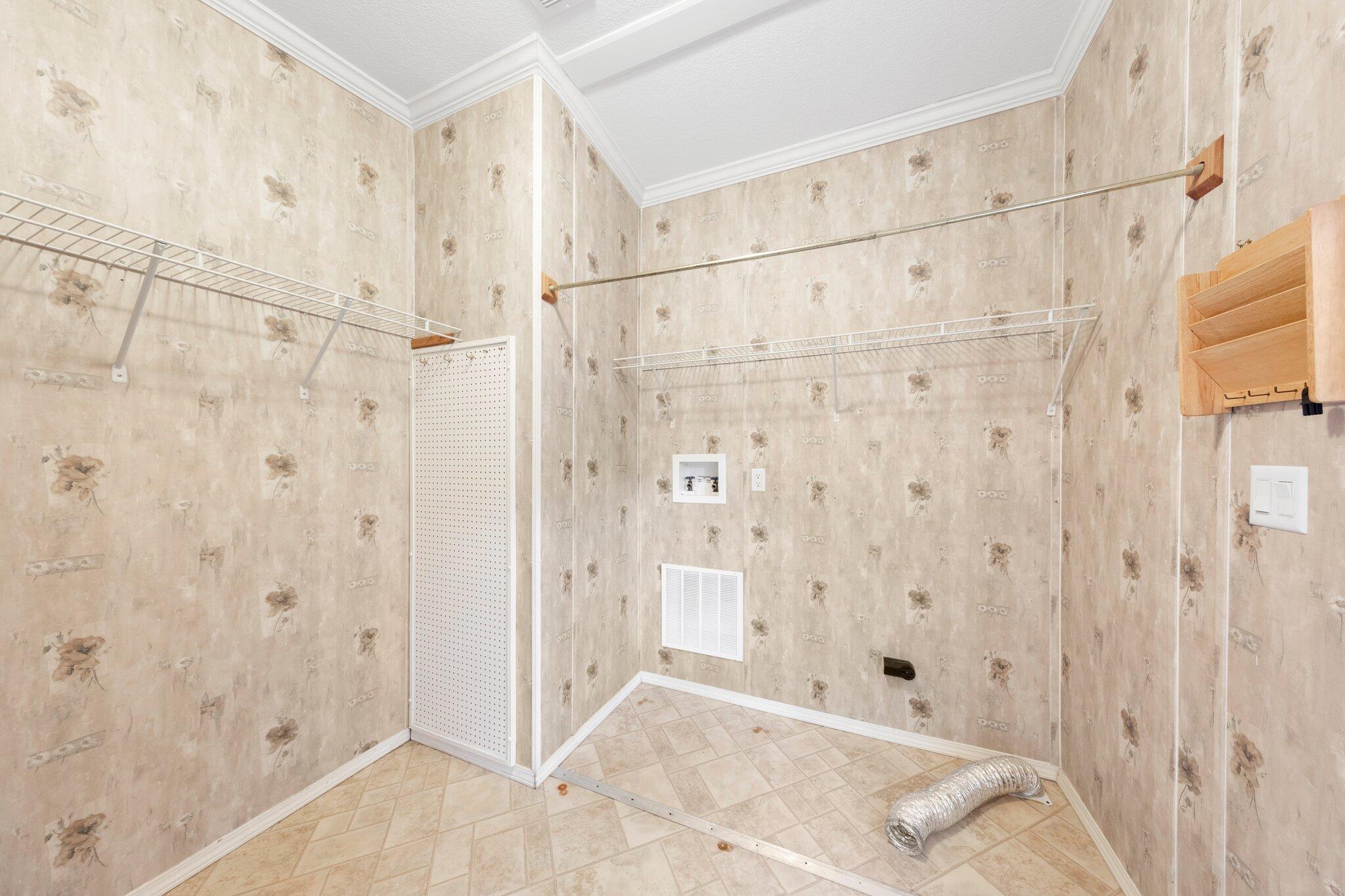 CHEROKEE - Residential Lease