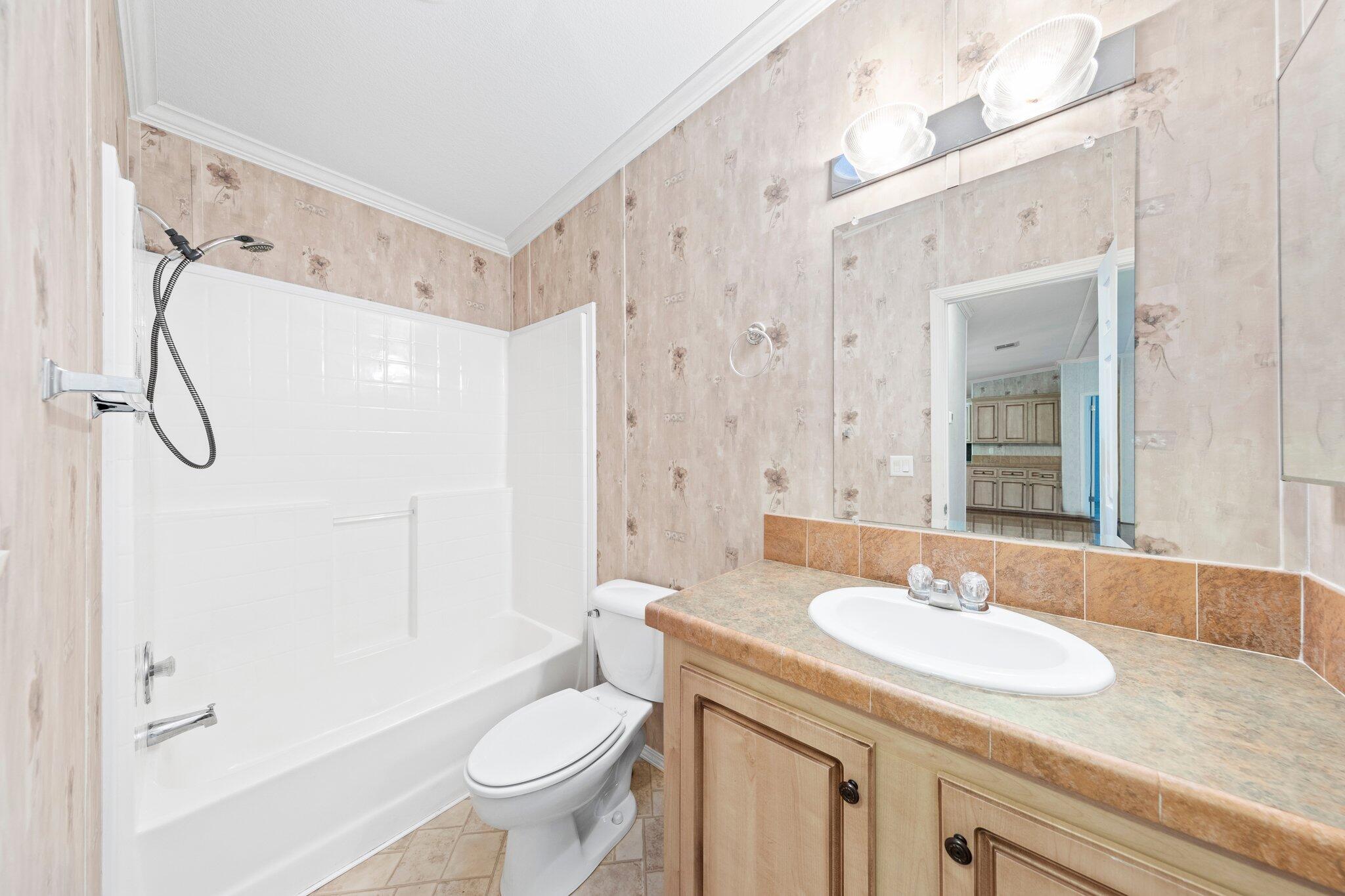 CHEROKEE - Residential Lease