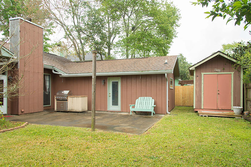 BRITTANY WOODS - Residential Lease