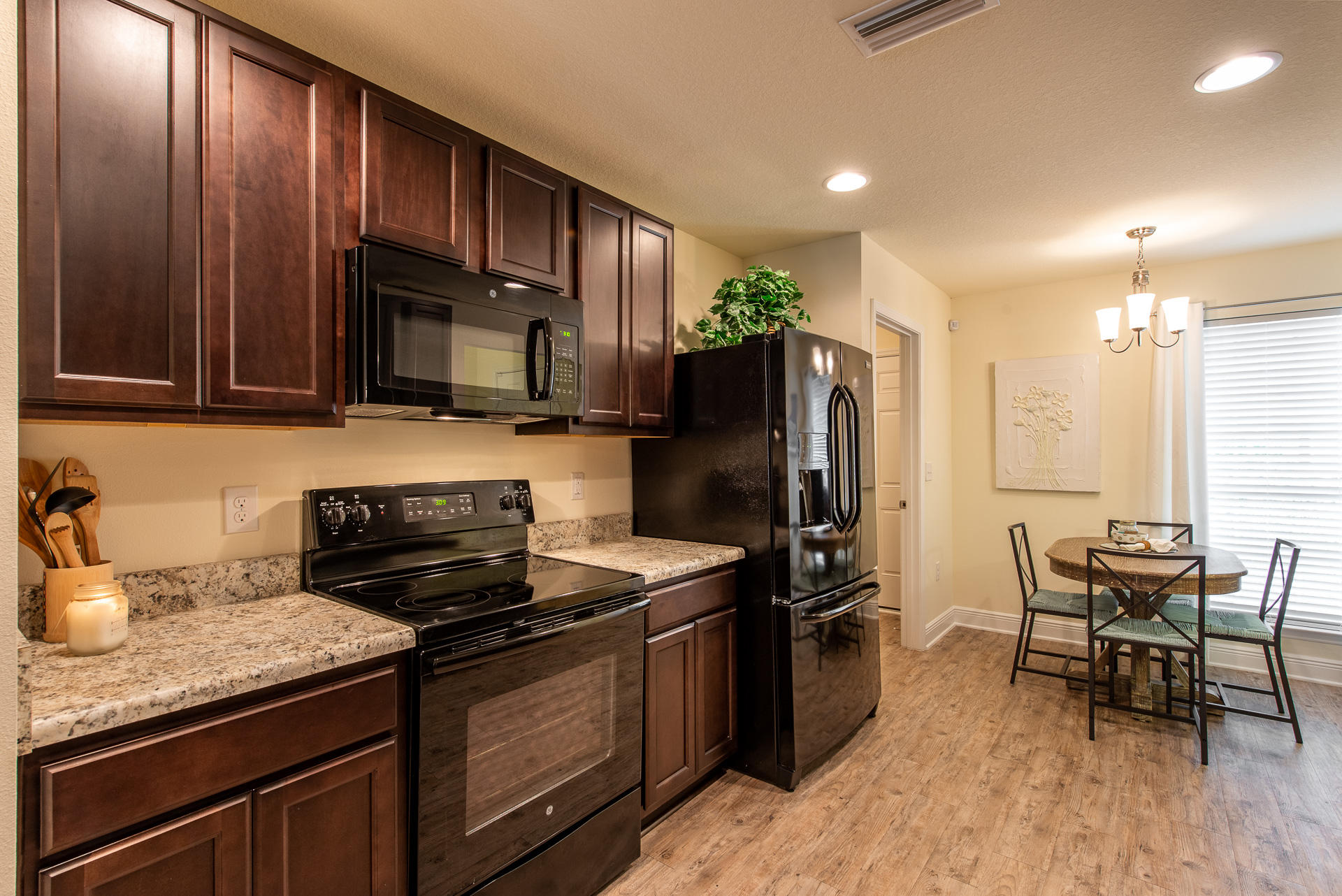 HAMMOCK BAY - Residential