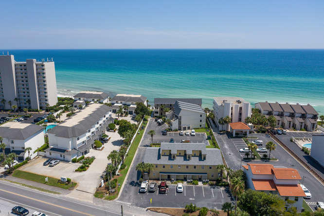BEACHSIDE CONDO AT SEAGROVE - Residential