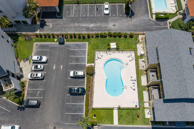 BEACHSIDE CONDO AT SEAGROVE - Residential