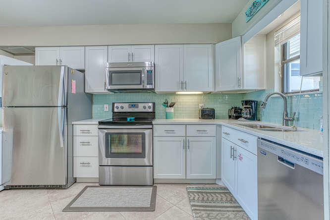 BEACHSIDE CONDO AT SEAGROVE - Residential