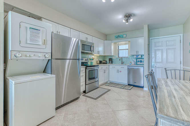 BEACHSIDE CONDO AT SEAGROVE - Residential
