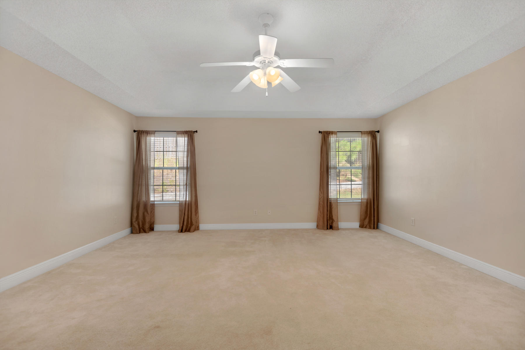 FOX VALLEY - Residential