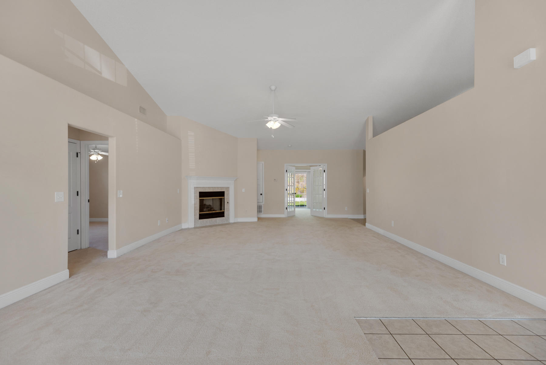 FOX VALLEY - Residential