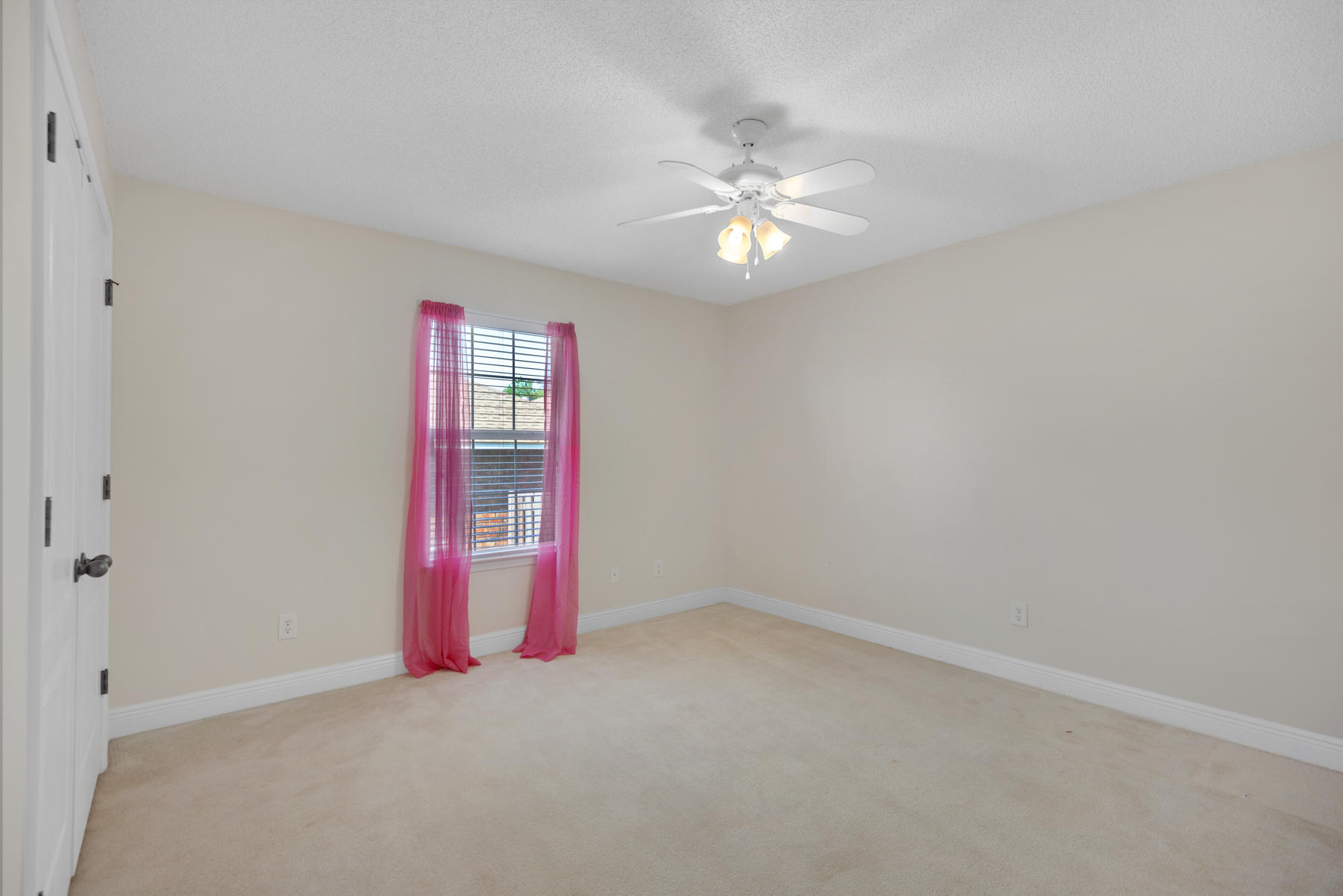 FOX VALLEY - Residential