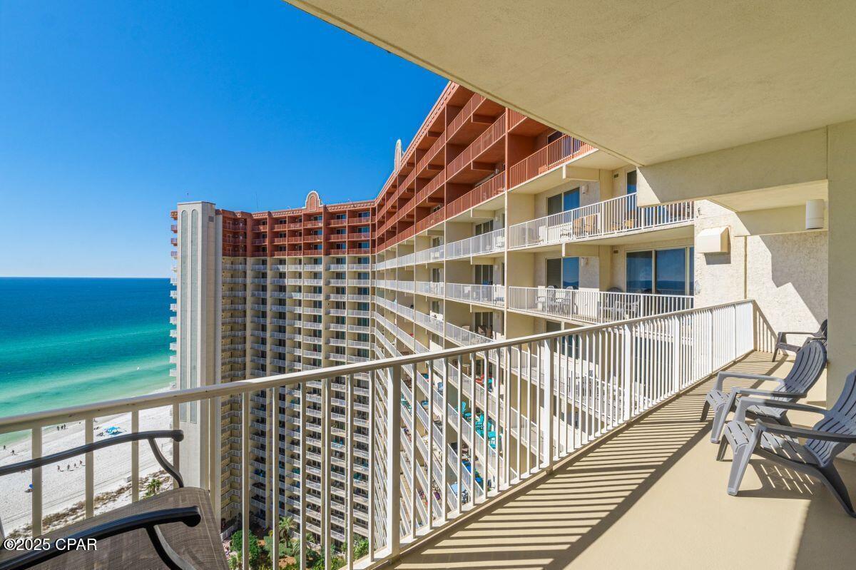 SHORES OF PANAMA - Residential