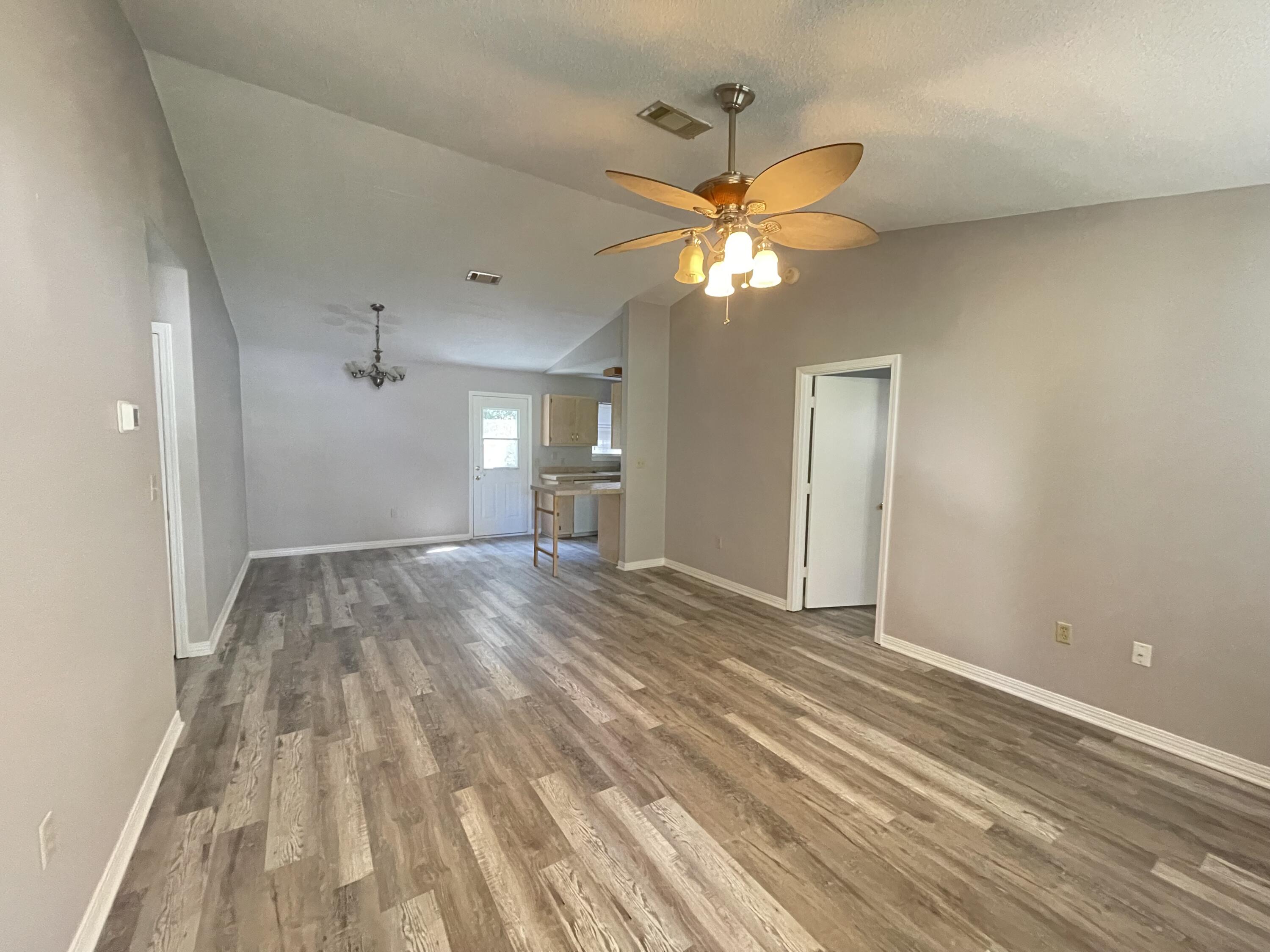 APLIN HEIGHTS S/D PH 2 - Residential Lease