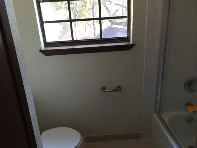 LAKE PIPPIN ESTATES - Residential