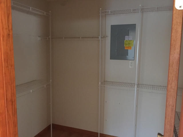 LAKE PIPPIN ESTATES - Residential