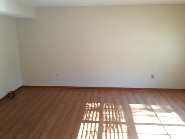 LAKE PIPPIN ESTATES - Residential