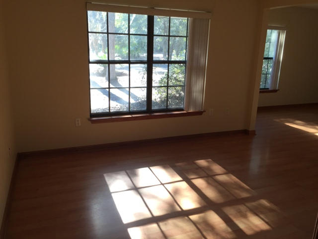 LAKE PIPPIN ESTATES - Residential