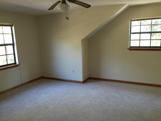 LAKE PIPPIN ESTATES - Residential