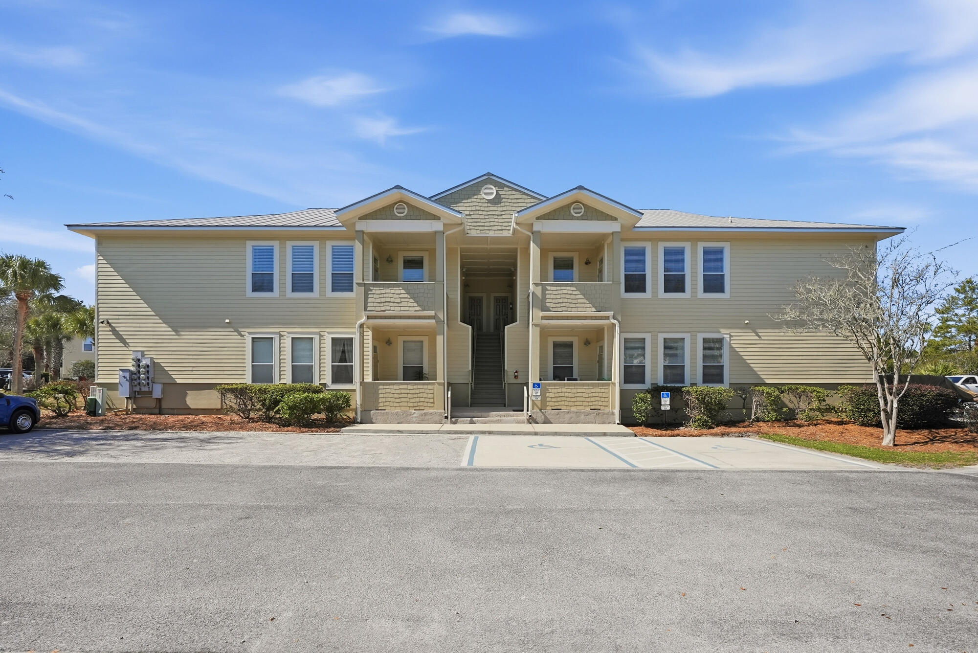 TOPSAIL VILLAGE - Residential