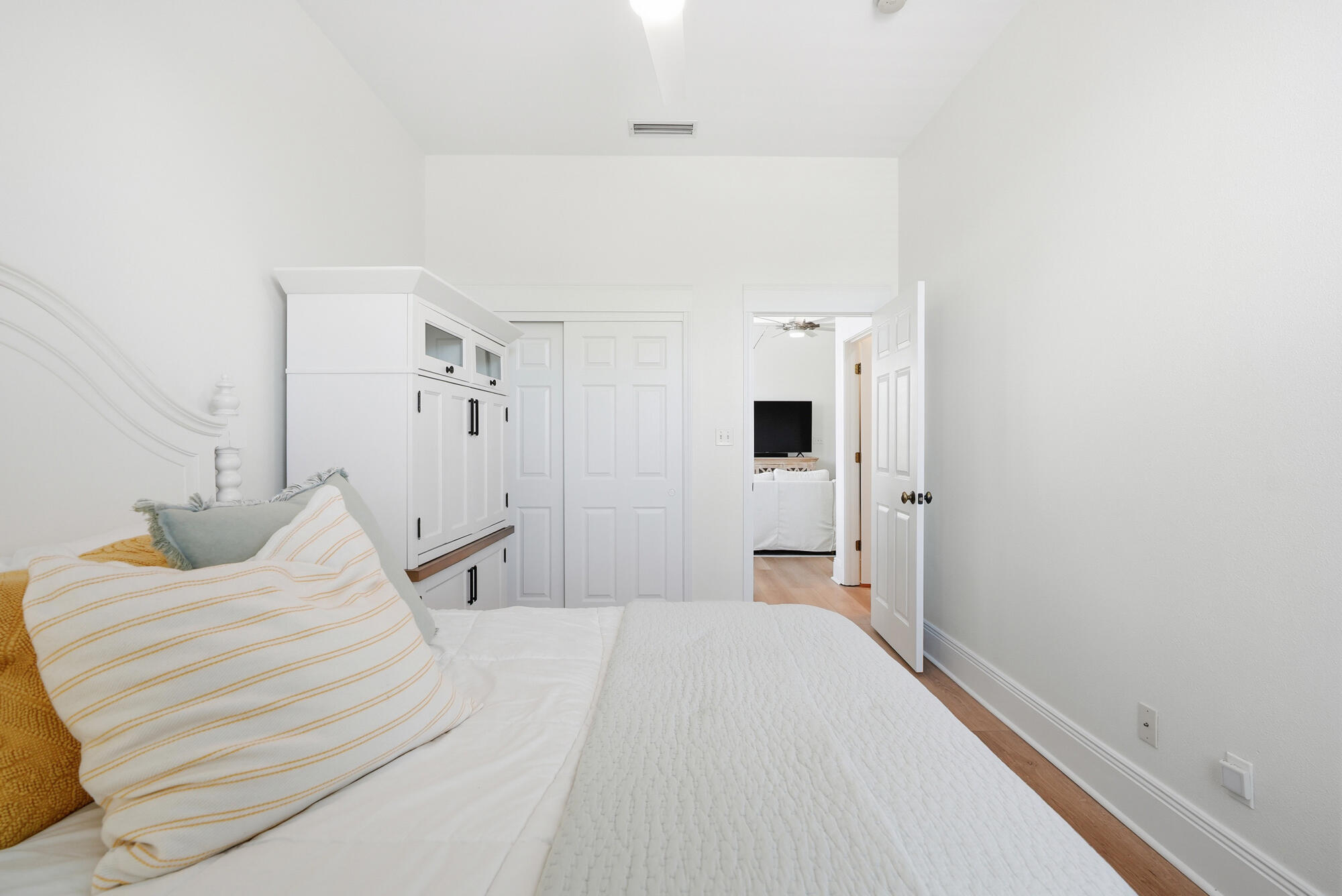 TOPSAIL VILLAGE - Residential