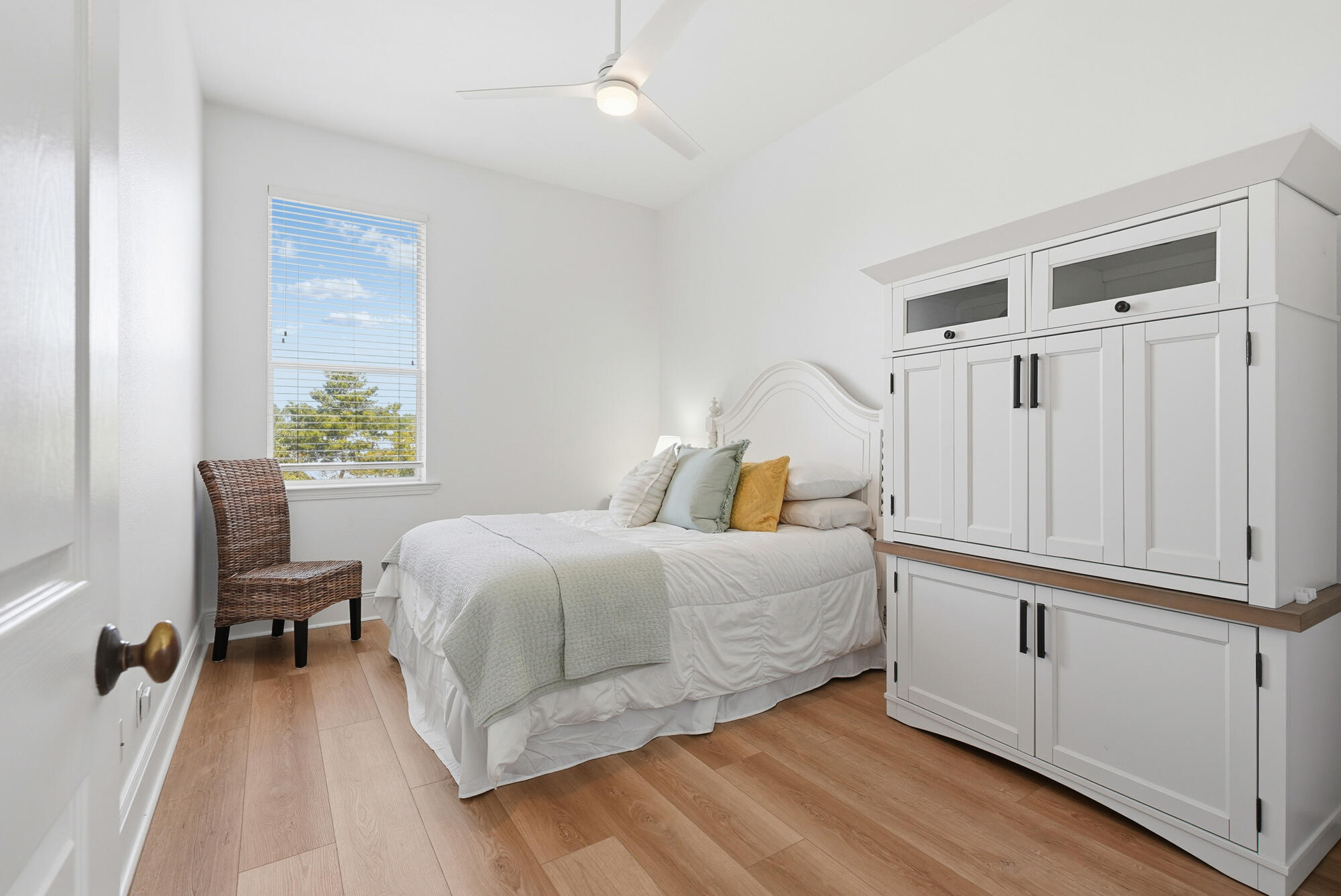 TOPSAIL VILLAGE - Residential