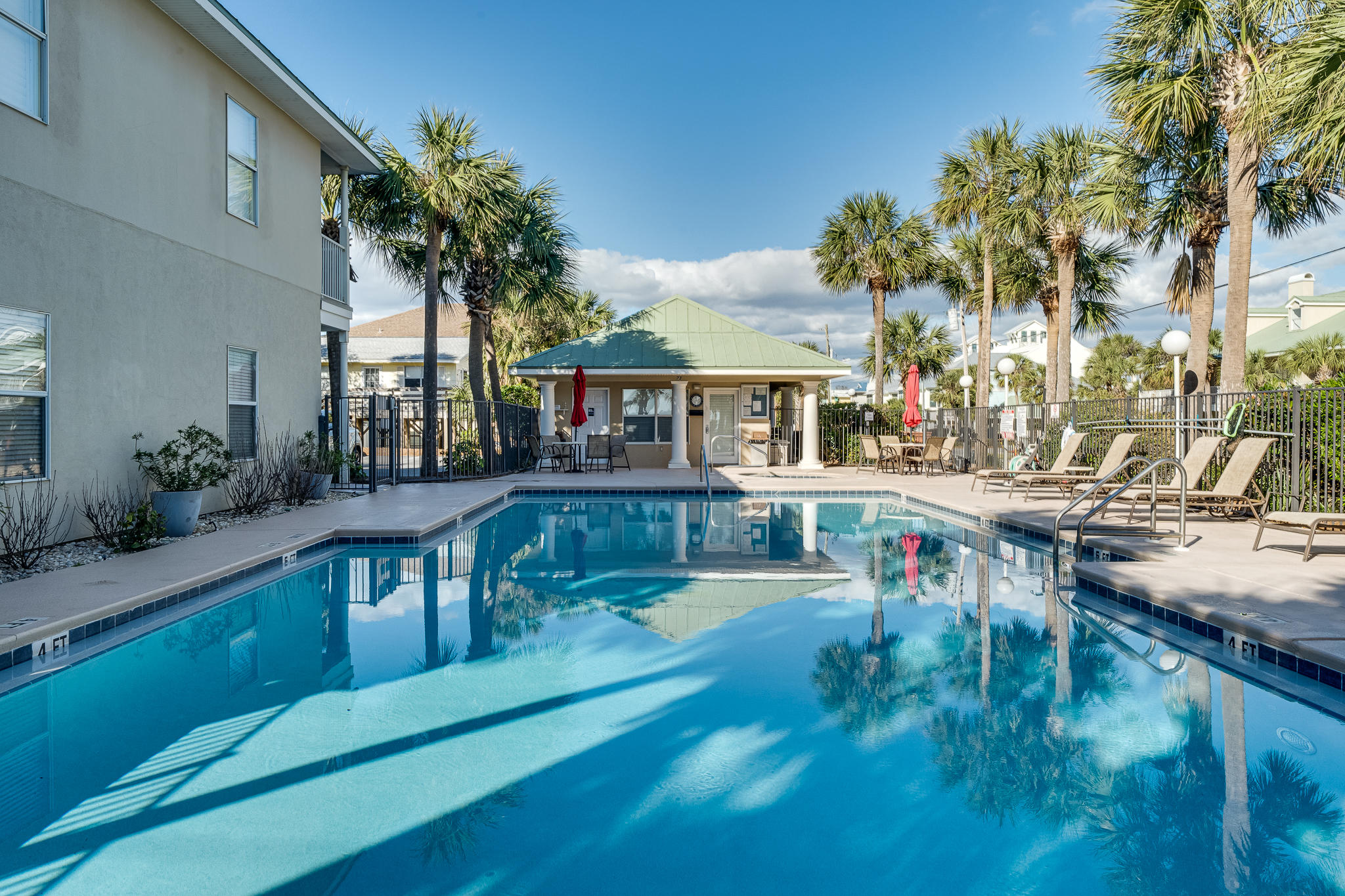 CARIBBEAN DUNES PH 2 - Residential