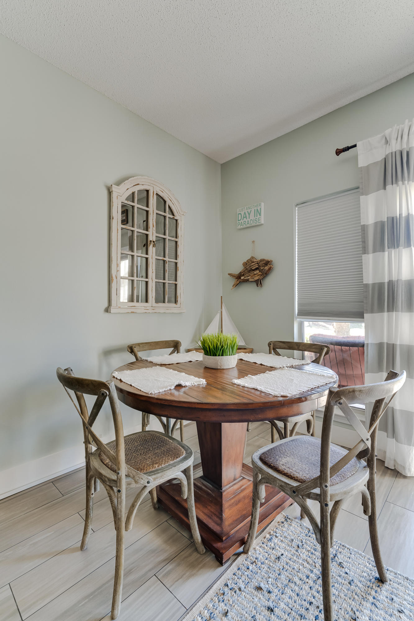 CARIBBEAN DUNES PH 2 - Residential