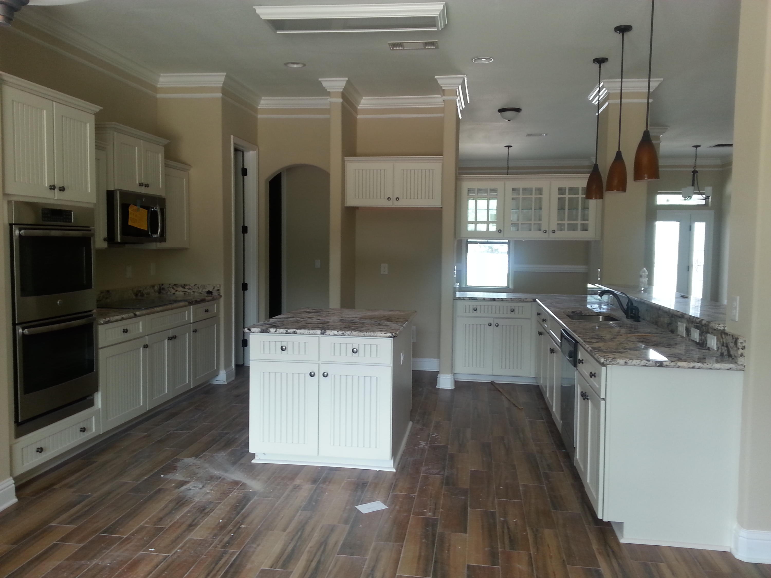 HOLLEY BY THE SEA - Residential